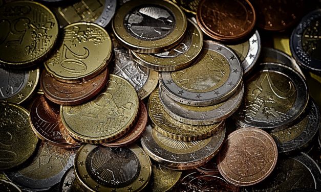 Η Ευρωζώνη διευρύνεται: Βουλγαρία και Κροατία «μπαίνουν» στο ευρώ