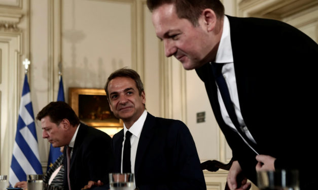 Η νεοσυντηρητική μας κατρακύλα…