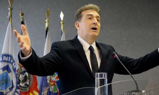 Ένταση στο Ευρωκοινοβούλιο: Απάντηση Χρυσοχοΐδη στον ισχυρισμό για «Ακροδεξιά ελληνική κυβέρνηση»