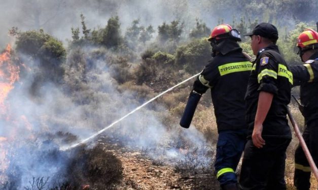 Νέα φωτιά στην Κόρινθο – Κοντά στον Ισθμό οι φλόγες