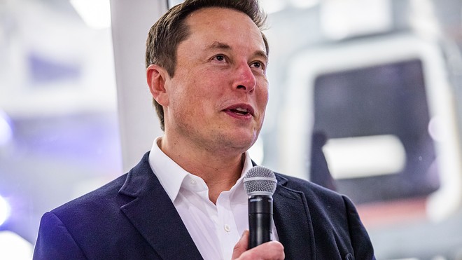 Elon Musk: Οι πυραμίδες προφανώς χτίστηκαν από εξωγήινους