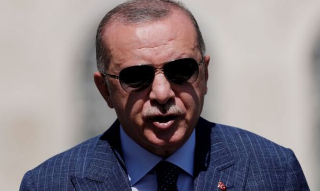 Μήνυση Ερντογάν κατά ελληνικής εφημερίδας
