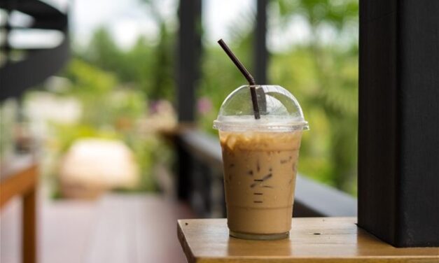 Χωρίς πλαστικά μιας χρήσης από το 2021