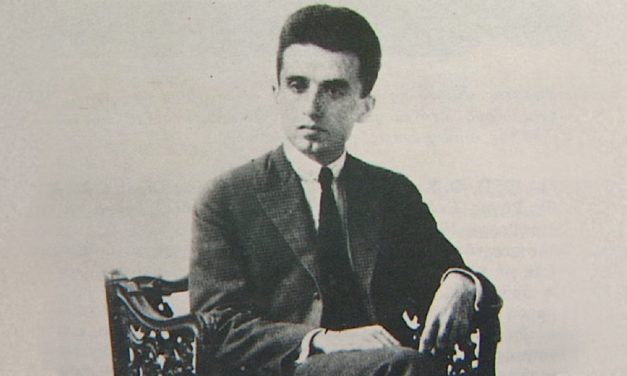 «Καλός υπάλληλος», Καρυωτάκης Κώστας