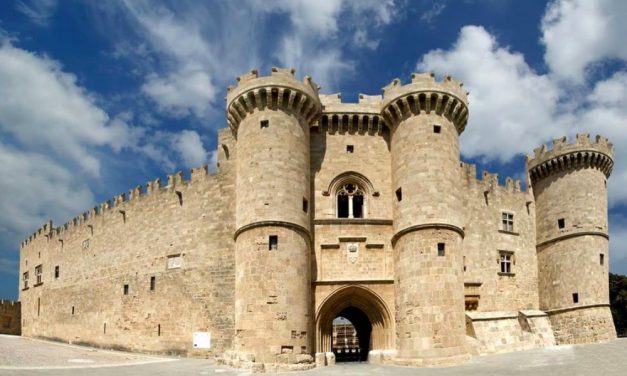 Ρόδος: Δύο Έλληνες μουσουλμάνοι συνελήφθησαν για κατασκοπεία