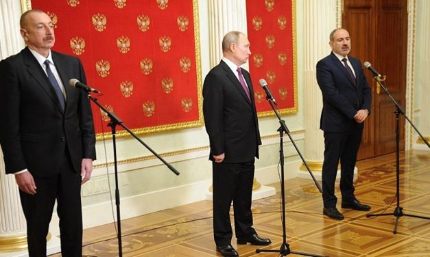 Συνάντηση Πούτιν με τους ηγέτες Αρμενίας και Αζερμπαϊτζάν