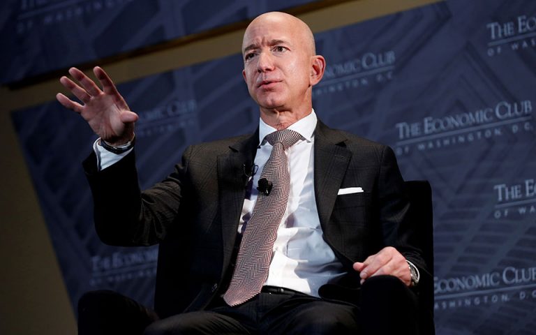 Αποχωρεί από CEO της Amazon ο Τζεφ Μπέζος