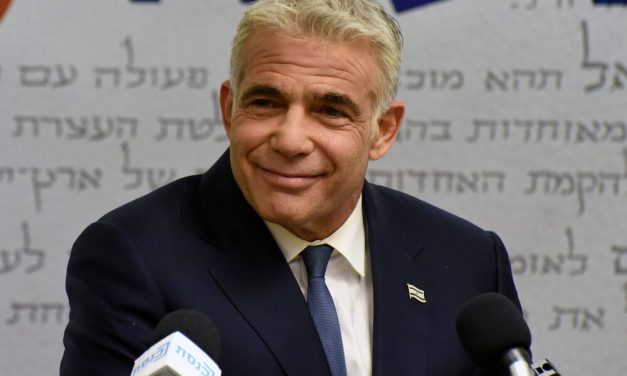 Ισραήλ: Τέλος εποχής για τον Νετανιάχου – Ο Γιαΐρ Λαπίντ κατάφερε να σχηματίσει κυβέρνηση