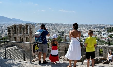 Ο Δήμος Αθηναίων όρισε επικεφαλής για την αντιμετώπιση της ακραίας ζέστης στην πόλη