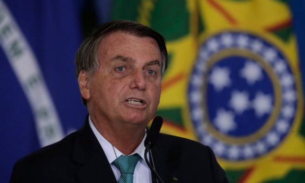 Μπολσονάρο: Απειλή για την Βραζιλία και τον πλανήτη