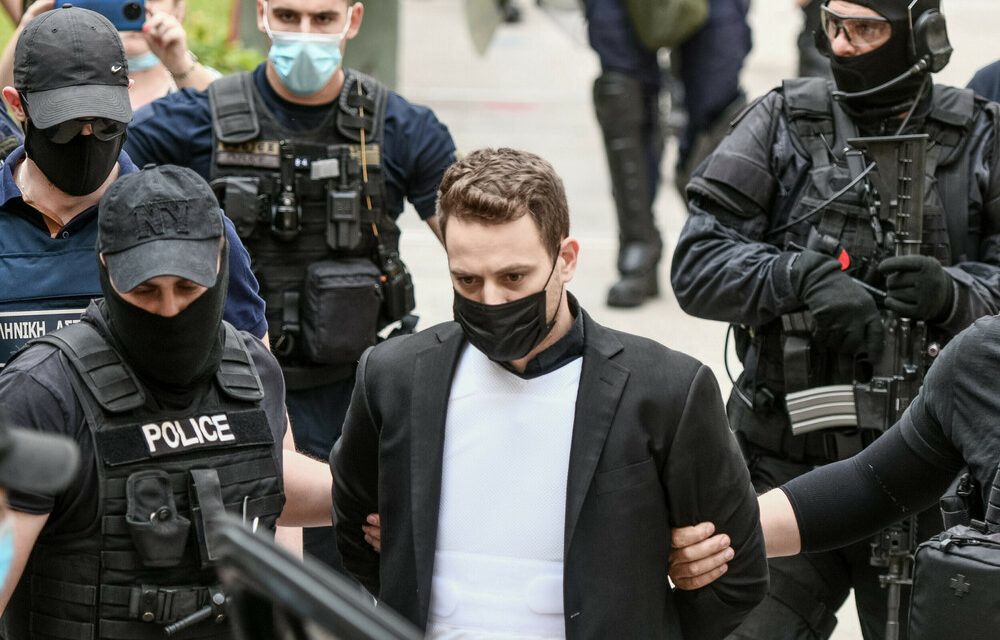 Έγκλημα στα Γλυκά Νερά: Οι αρχές ερευνούν το ενδεχόμενο ο συζυγοκτόνος να είχε συνεργό