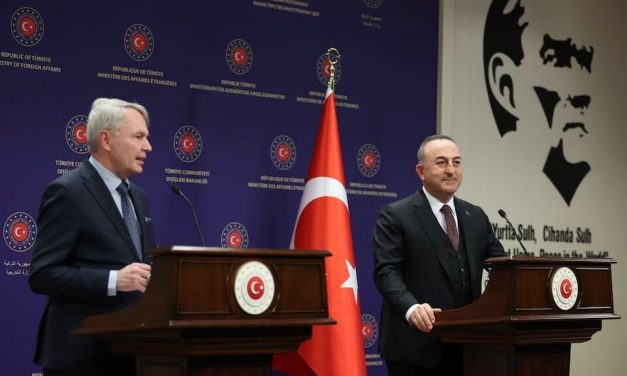 Πρόκληση Τσαβούσογλου: Κατηγορεί την Ελλάδα για 19 νεκρούς παράτυπους μετανάστες