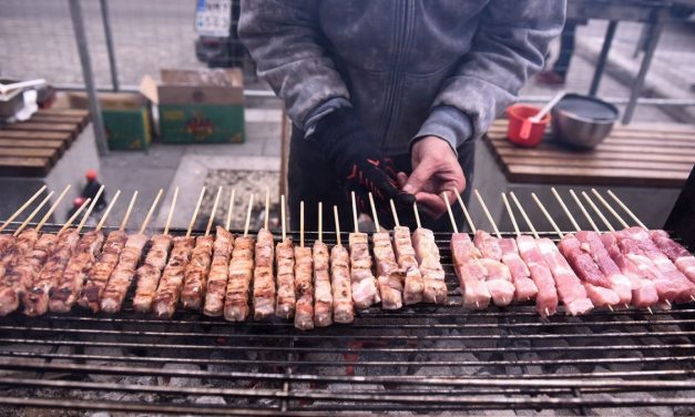 Τσικνοπέμπτη – Καθαρά Δευτέρα:  Ημερομηνίες για όλες τις αργίες που έρχονται