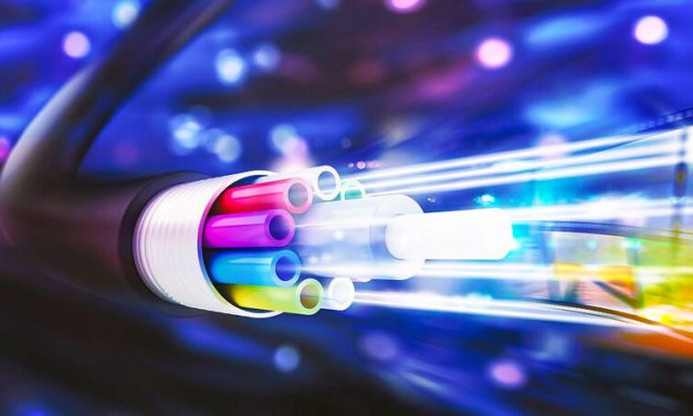 Ιάπωνες έσπασαν ένα νέο ρεκόρ ταχύτητας μεταφοράς δεδομένων με οπτικές ίνες