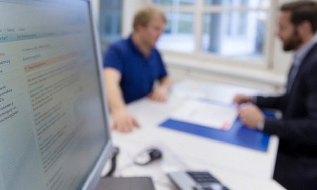 Η Βρετανία δοκιμάζει την τετραήμερη εργασία : Η μεγαλύτερη δοκιμή στον κόσμο