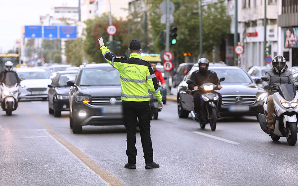 Νέος ΚΟΚ: Ποινές στον οδηγό και όχι στο αυτοκίνητο – Αλλάζουν τα όρια ταχύτητας